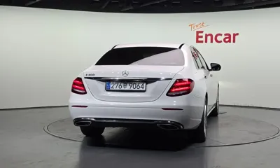 Mercedes-Benz E-Class 2018, 174892 км, за 13990000 KRW