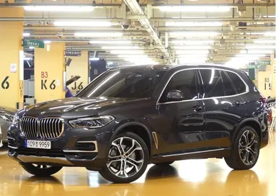 BMW X5 · 2022 год