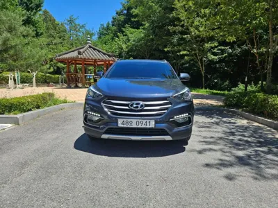 Hyundai Santafe · 2016 год