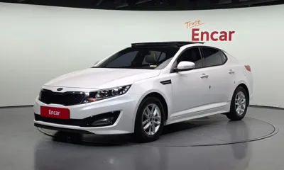 Kia K5 · 2013 год