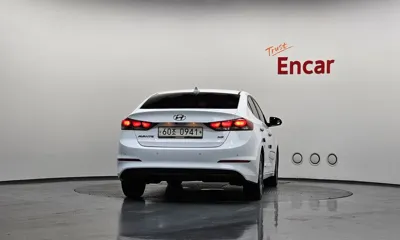 Hyundai Avante 2017, 130142 км, за 9900000 KRW