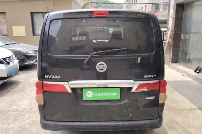 Nissan NV200 2014, 164800 км, за 47144.54 CNY