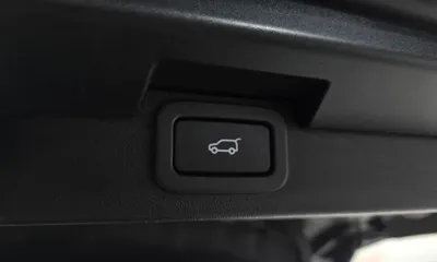 Land Rover Discovery 2018, 165577 км, за 24500000 KRW - фото 19