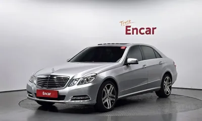 Mercedes-Benz E-Class · 2011 год