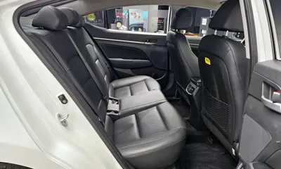 Hyundai Avante 2017, 136558 км, за 6990000 KRW - фото 12