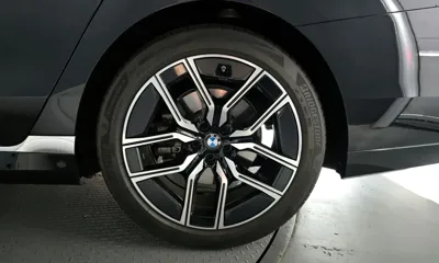 BMW 7-Series 2024, 15831 км, за 109900000 KRW - фото 21