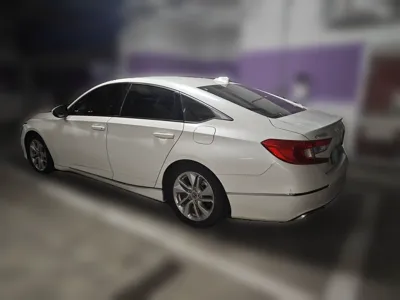 Honda Accord 2018, 103200 км, за 87707.4 CNY
