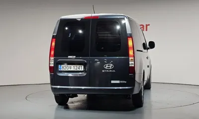 Hyundai Staria 2025, 62248 км, за 27300000 KRW