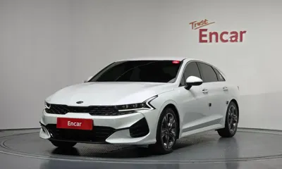 Kia K5 · 2021 год
