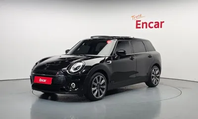 MINI Clubman · 2022 год