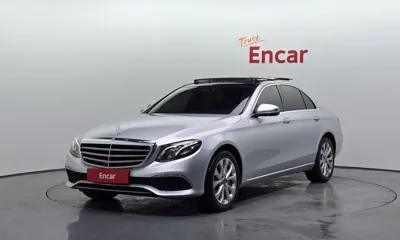 Mercedes-Benz E-Class · 2017 год