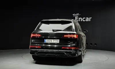 Audi Q7 2022, 29630 км, за 68500000 KRW