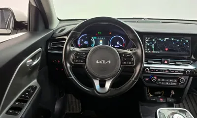 Kia Niro 2023, 292524 км, за 12200000 KRW - фото 13