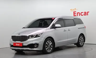 Kia Canival · 2018 год