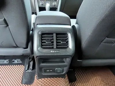 Volkswagen Tiguan 2018, 46095 км, за 17500000 KRW - фото 14