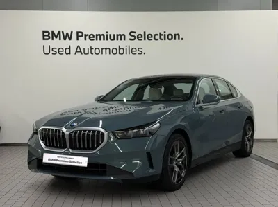 BMW 5-Series · 2025 год