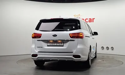 Kia Canival 2019, 131845 км, за 14800000 KRW