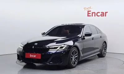 BMW 5-Series · 2022 год