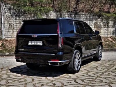 Cadillac Escalade 2021, 122600 км, за 66000000 KRW - фото 2