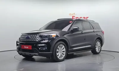 Ford Explorer · 2020 год