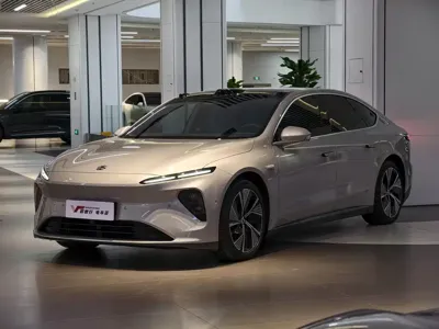 Nio ET7 · 2024 год