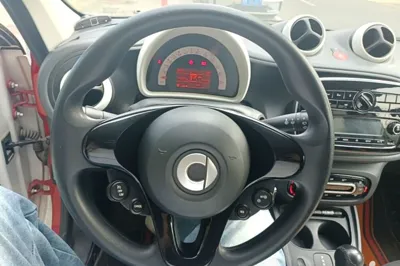 Smart Forfour 2016, 49000 км, за 56033.33 CNY - фото 13