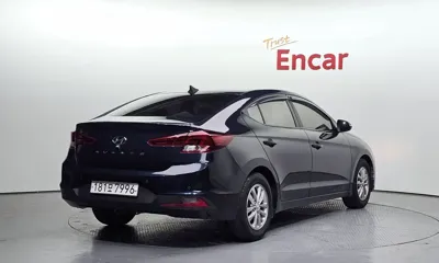 Hyundai Avante 2019, 126862 км, за 8400000 KRW