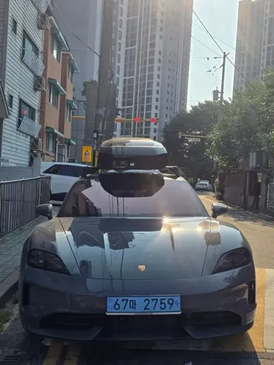 Porsche Taycan · 2026 год
