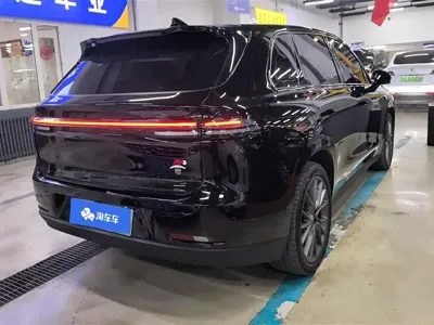 Leapmotor Leapmotor C10 2024, 30700 км, за 102000 CNY