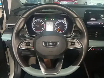 Geely Emgrand S 2024, 17400 км, за 52900 CNY - фото 11