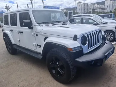 Jeep Wrangler · 2022 год