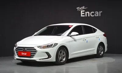 Hyundai Avante · 2016 год