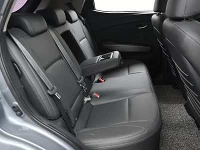 KG_Mobility_Ssangyong TIBOLI 2021, 29134 км, за 11590000 KRW - фото 12