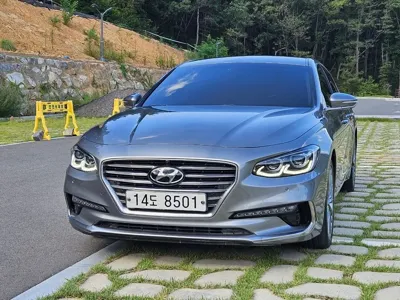 Hyundai Grandeur 2019, 98696 км, за 12990000 KRW
