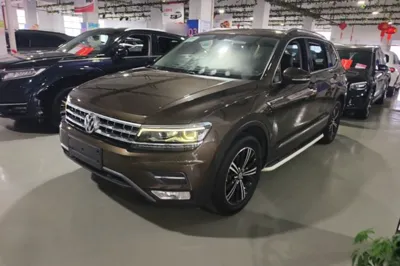 Volkswagen Tiguan L · 2017 год