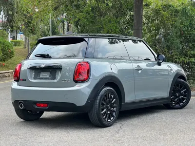 MINI MINI 2021, 25000 км, за 123000 CNY