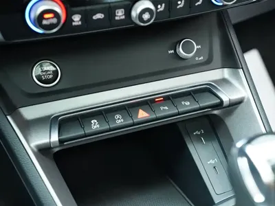 Audi Q3 2022, 36000 км, за 175000 CNY - фото 33