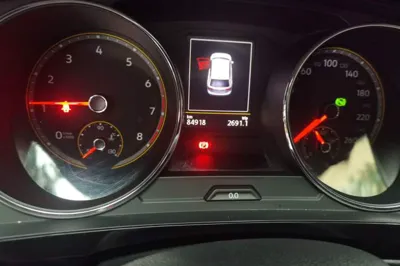 Volkswagen Tiguan L 2020, 84900 км, за 82149.98 CNY - фото 12
