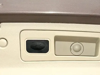 Buick GL8 2013, 60000 км, за 68800 CNY - фото 13