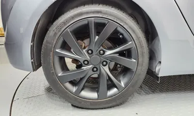 Hyundai Veloster 2016, 112472 км, за 6300000 KRW - фото 5