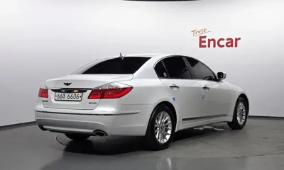 Hyundai Genesis 2010, 187054 км, за 3900000 KRW - фото 2