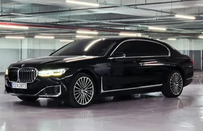 BMW 7-Series · 2020 год