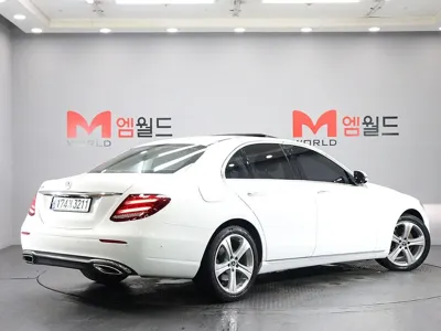 Mercedes-Benz E-Class 2018, 154234 км, за 15900000 KRW