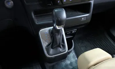 Hyundai Staria 2022, 90390 км, за 21000000 KRW - фото 9