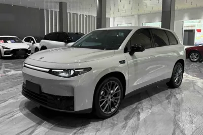 Leapmotor C10 · 2024 год