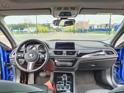 BMW 1 Series 2020, 97200 км, за 54300 CNY - фото 10