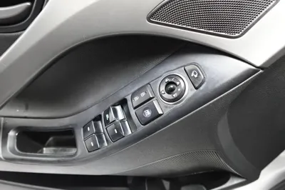 Hyundai Avante 2015, 110000 км, за 5300000 KRW - фото 16