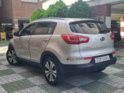 Kia Sportage 2013, 127756 км, за 5490000 KRW