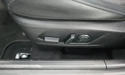 Hyundai Avante 2021, 30011 км, за 18000000 KRW - фото 34