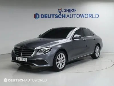 Mercedes-Benz E-Class · 2017 год